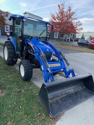 Image of New Holland Boomer 3040 equipment image 3