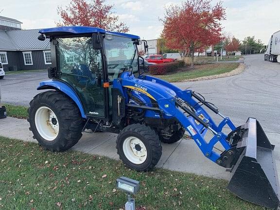 Image of New Holland Boomer 3040 equipment image 4