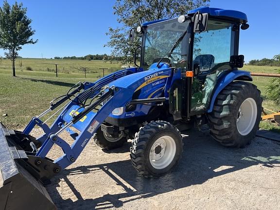 Image of New Holland Boomer 3040 Primary image