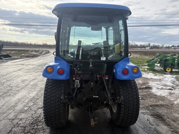 Image of New Holland Boomer 47 equipment image 3