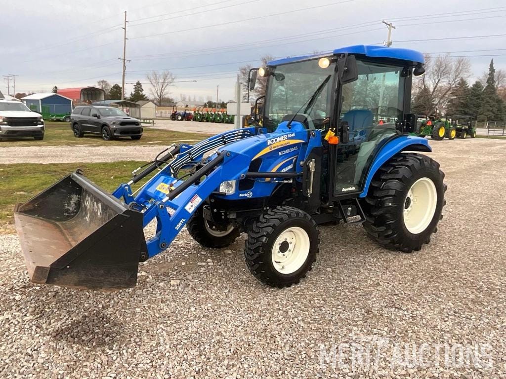 Main image New Holland Boomer 3045