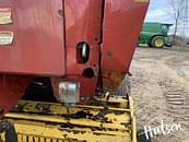 Thumbnail image New Holland BR7060 CropCutter 7