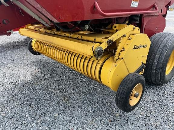 Image of New Holland BR7060 Silage Special equipment image 2