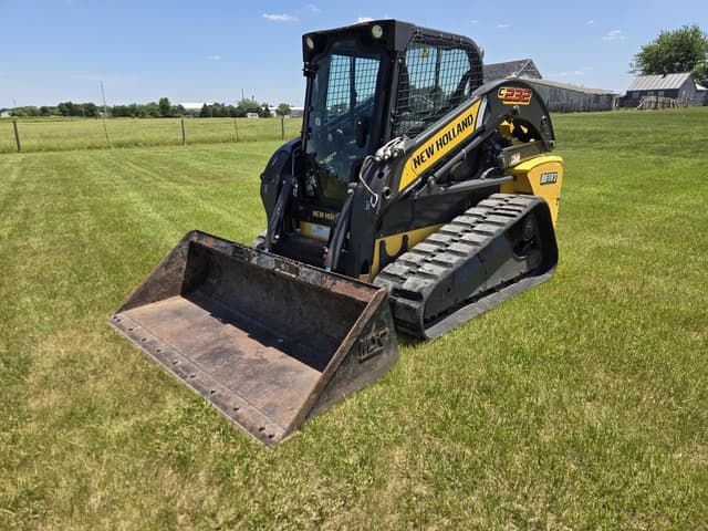 Image of New Holland C232 equipment image 1
