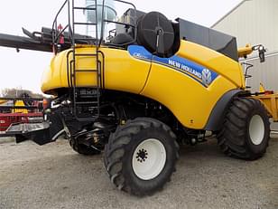 Main image New Holland CR6090 5