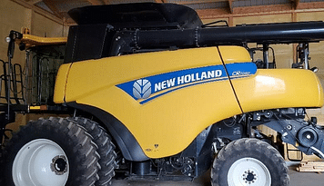 Main image New Holland CR7090 0