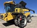 2014 New Holland CR8090 Image