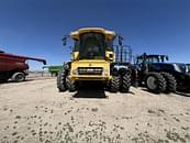 Thumbnail image New Holland CR8090 1