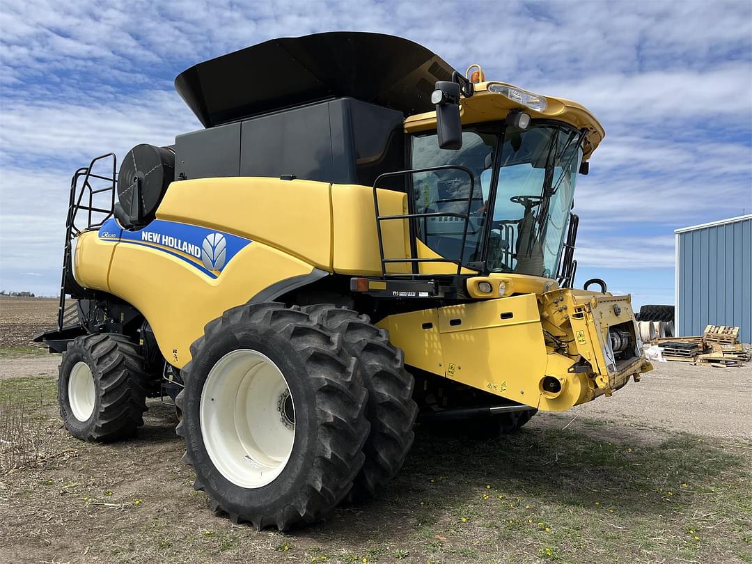 Image of New Holland CR8090 Primary image