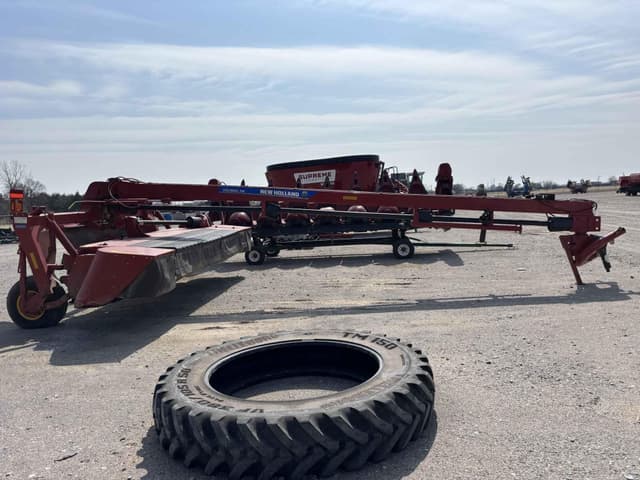 Image of New Holland 316 equipment image 4