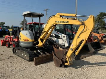 Main image New Holland E35B