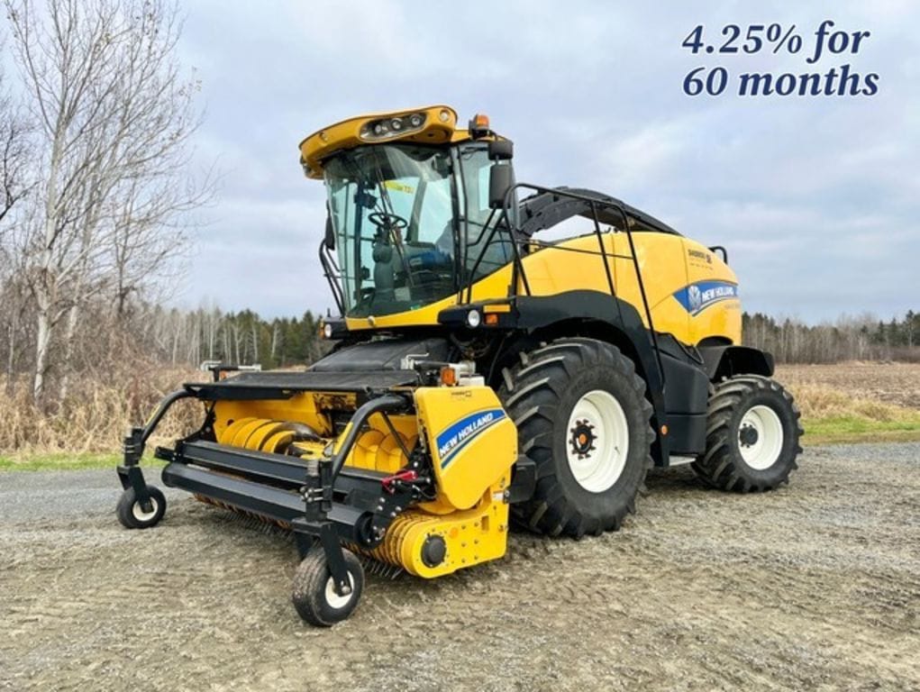 2014 New Holland FR600 Equipment Image0