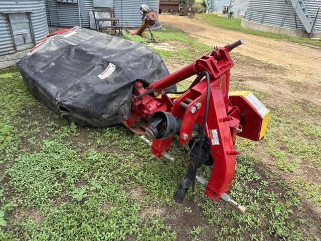 Image of New Holland H6740 equipment image 4