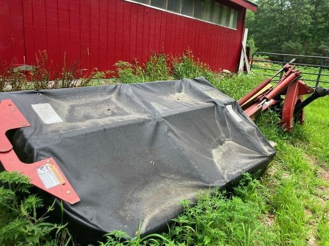 Image of New Holland H6740 Image 0