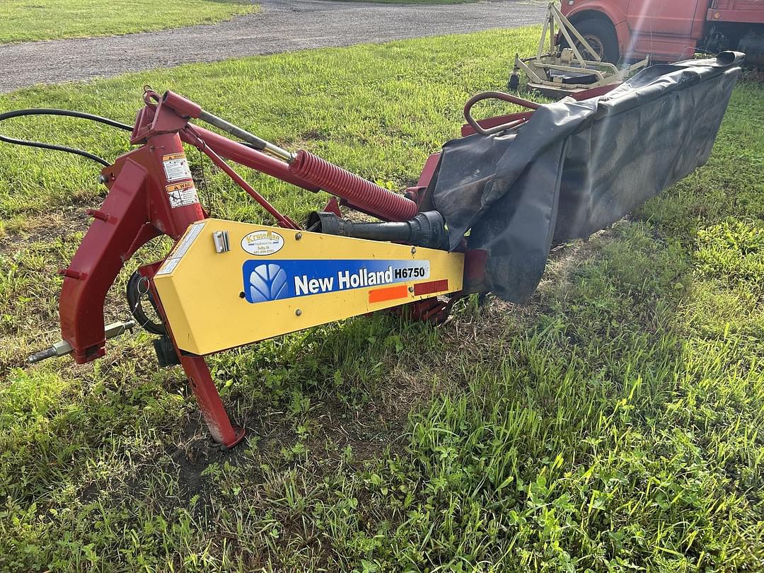 Image of New Holland H6750 Primary image