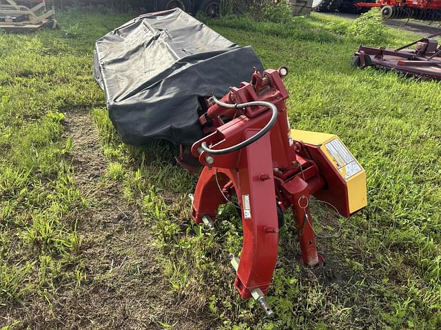Image of New Holland H6750 equipment image 1
