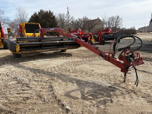 Image of New Holland H7150 equipment image 1