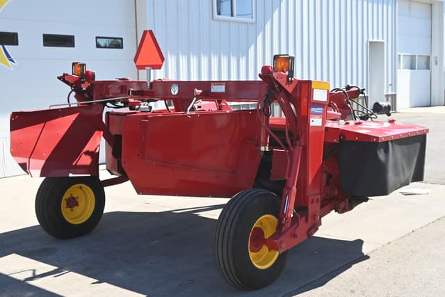Image of New Holland H7220 equipment image 3
