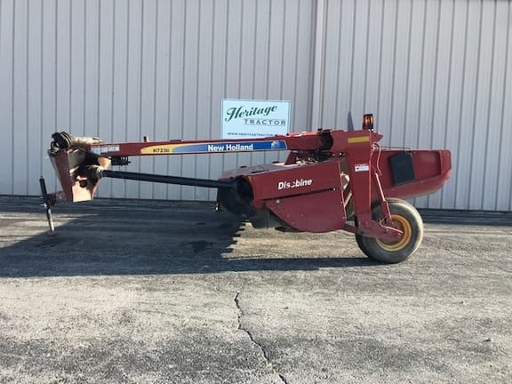 Main image New Holland H7230