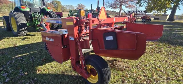 Image of New Holland H7230 equipment image 3