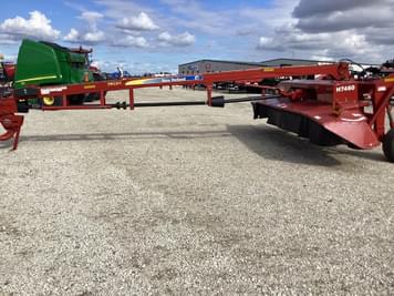 Main image New Holland H7460