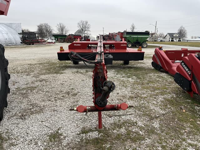 Image of New Holland H7460 equipment image 2