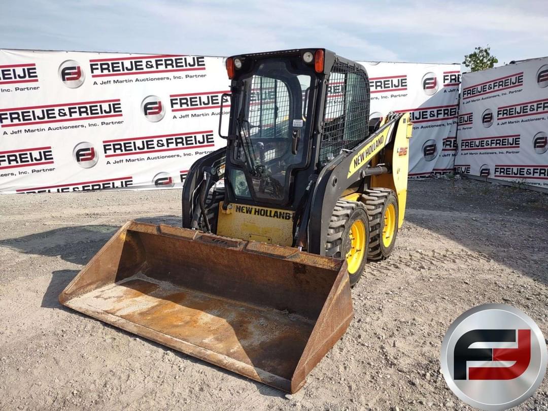 Image of New Holland L216 Primary image