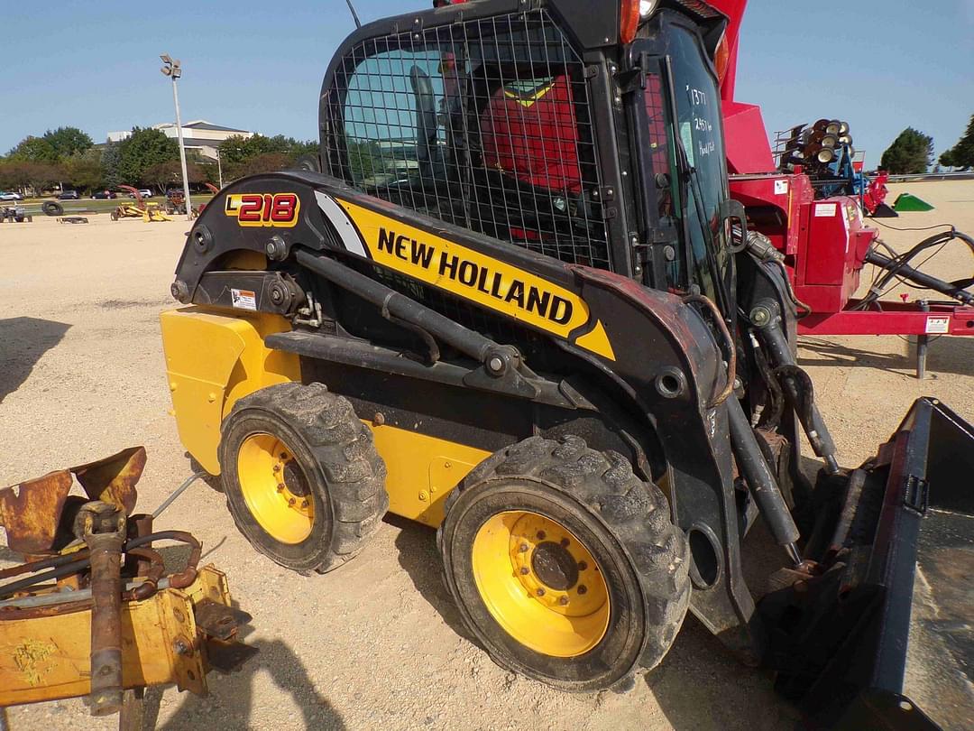 Image of New Holland L218 Primary image