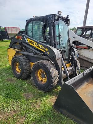 2014 New Holland L218 Image