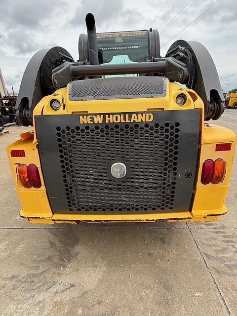 Image of New Holland L223 equipment image 1