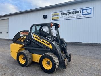 Main image New Holland L223