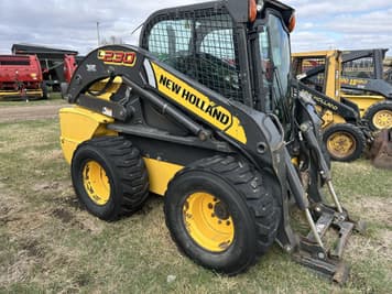Main image New Holland L230
