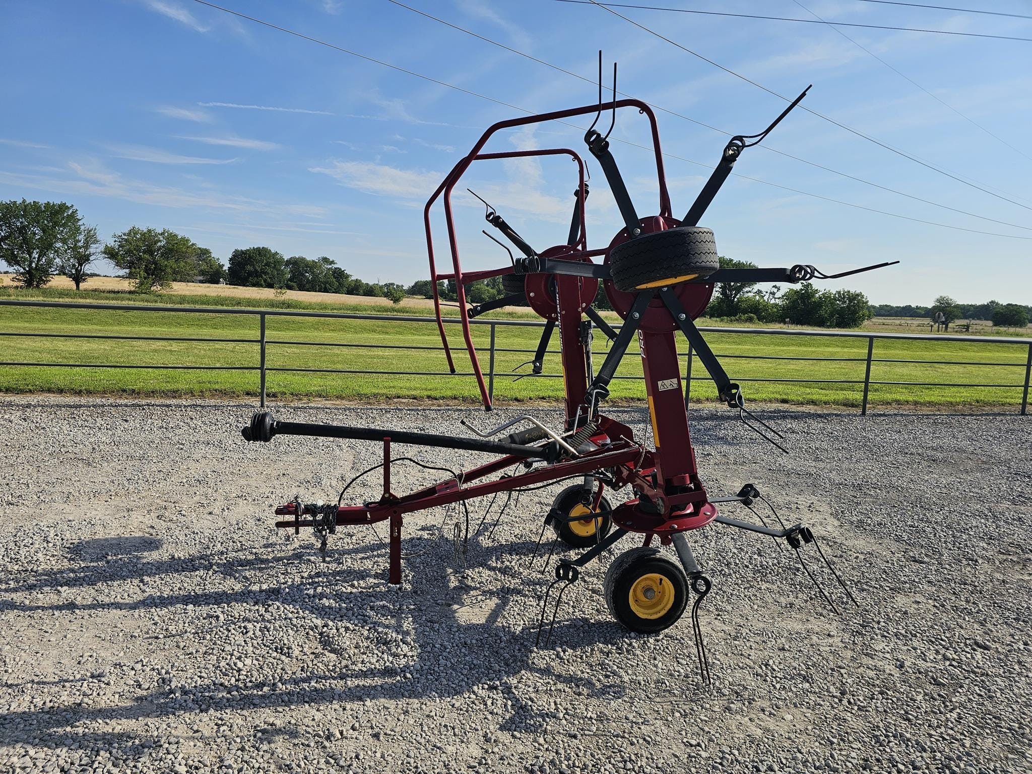 2014 New Holland ProTed 3417 Equipment Image0