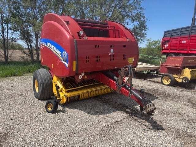 Main image New Holland RB560 Specialty Crop