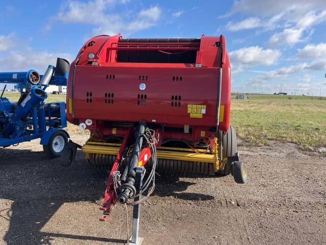 Image of New Holland RB560 equipment image 1