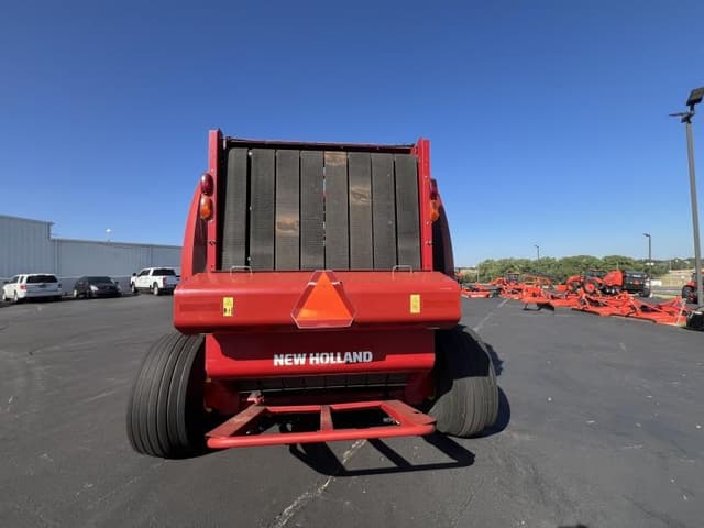 Image of New Holland RB560 Bale Slice Plus equipment image 1