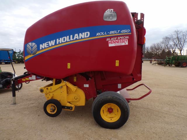 Image of New Holland RB450 equipment image 3