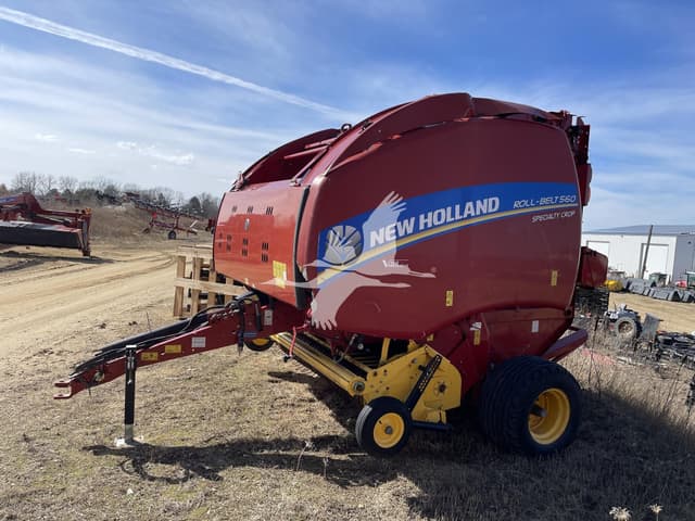 Image of New Holland RB560 Specialty Crop equipment image 3