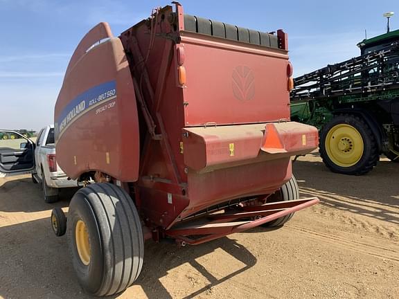 Image of New Holland RB560 Specialty Crop equipment image 4