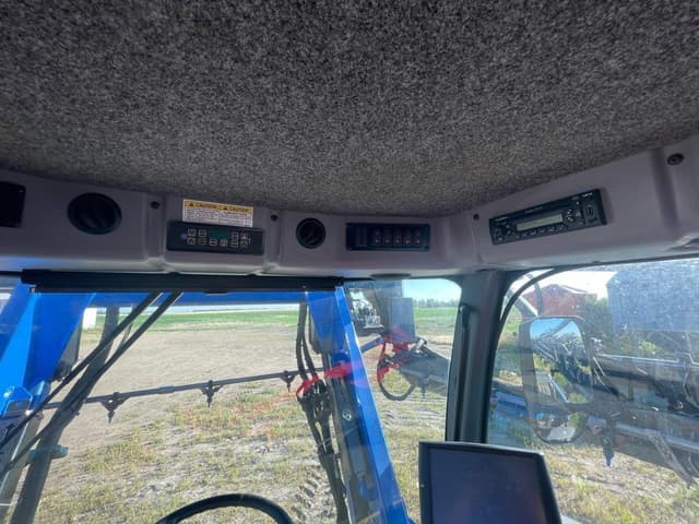 Image of New Holland SP.365F equipment image 3