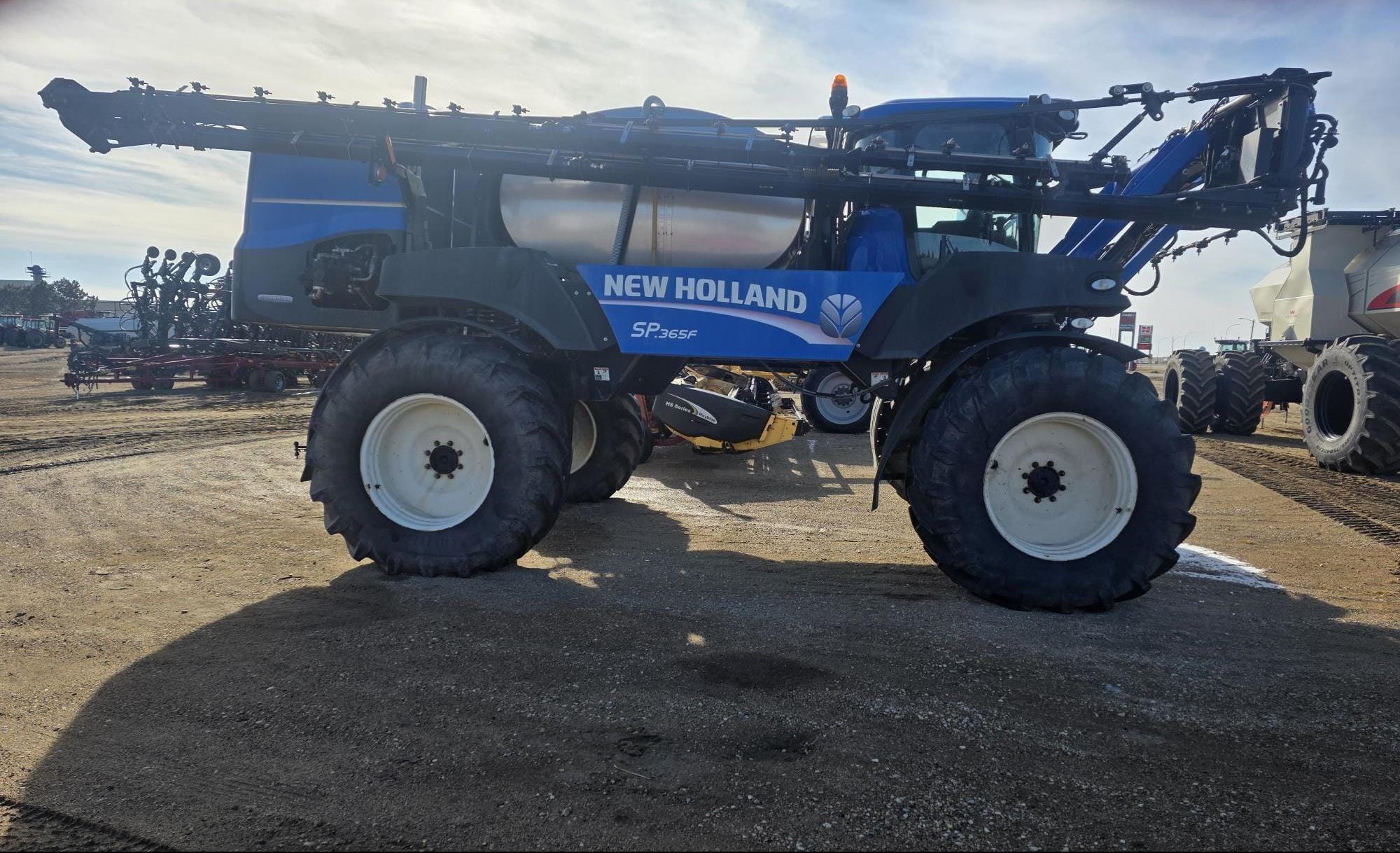 2014 New Holland SP.365F Equipment Image0