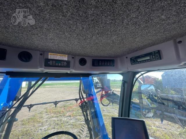 Image of New Holland SP.365F equipment image 2