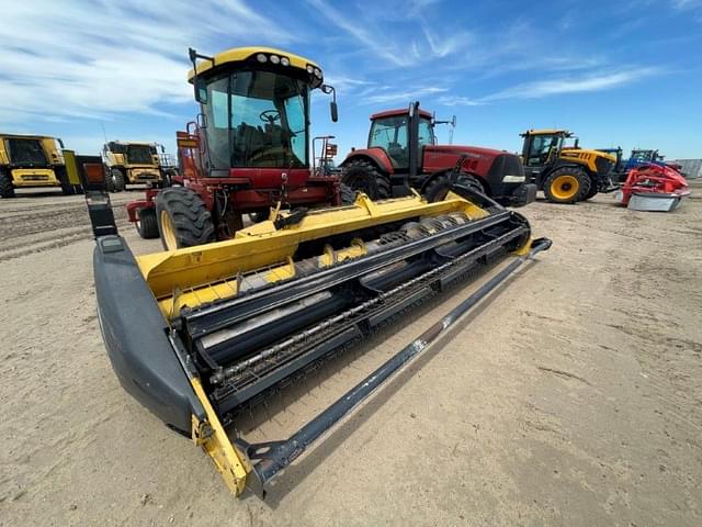 Image of New Holland Speedrower 130 equipment image 4
