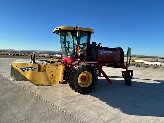 Image of New Holland Speedrower 200 equipment image 1