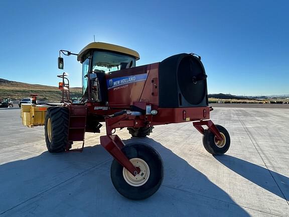 Image of New Holland Speedrower 200 equipment image 3