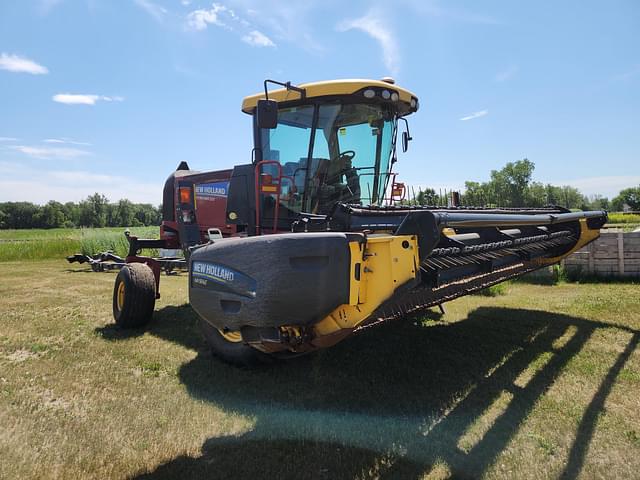 Image of New Holland Speedrower 200 equipment image 3