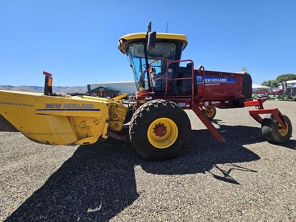 Image of New Holland Speedrower 240 Primary image