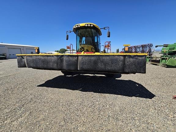 Image of New Holland Speedrower 240 equipment image 4
