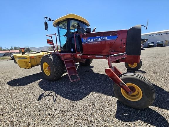 Image of New Holland Speedrower 240 equipment image 1
