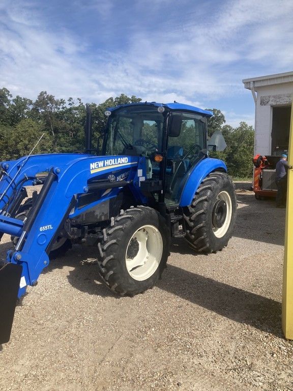 2014 New Holland T4.75 Equipment Image0